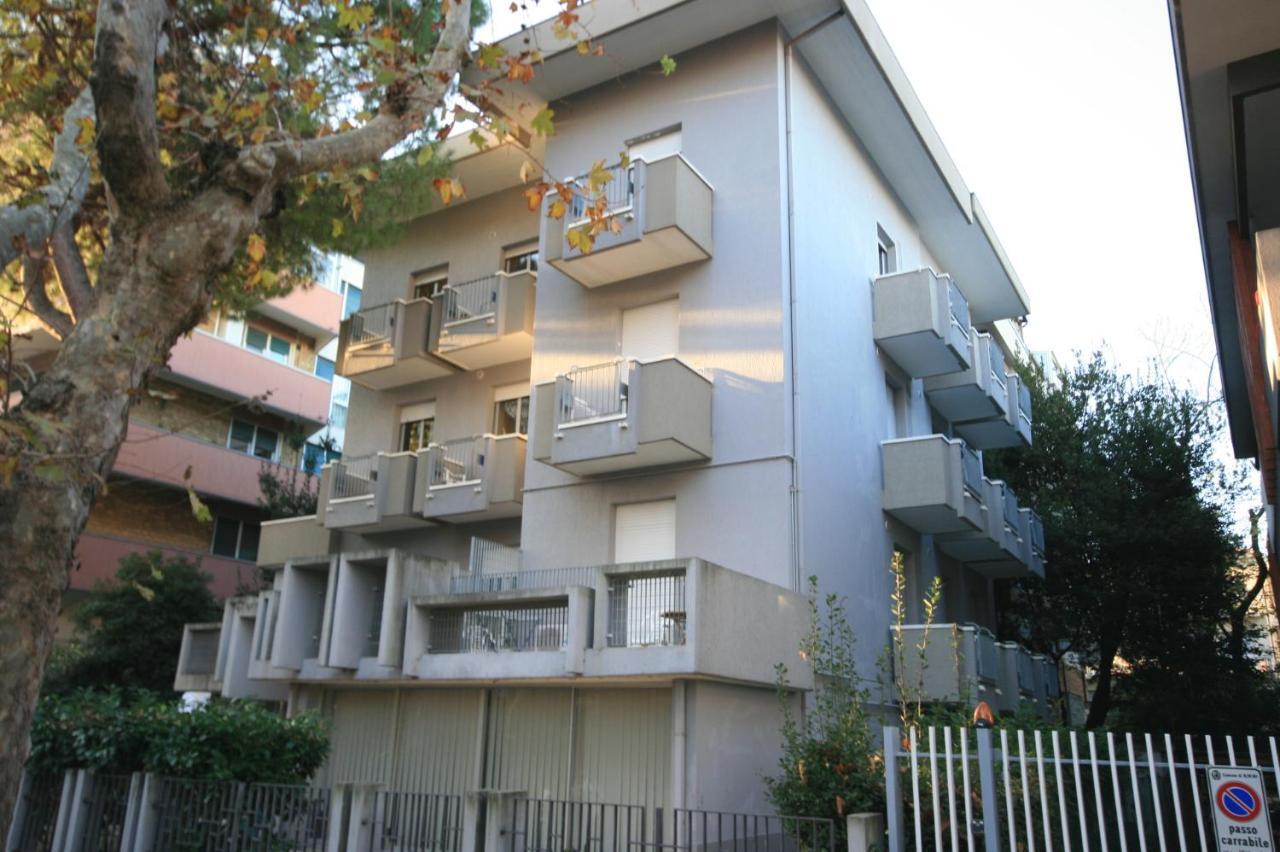 רימיני Casa Vacanze Cucciolo מראה חיצוני תמונה